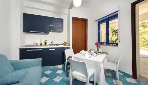 Apartamento, 2 habitaciones, vistas al jardín