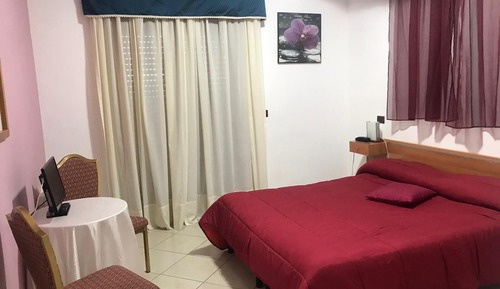 Habitación doble, 1 cama doble (with balcony)