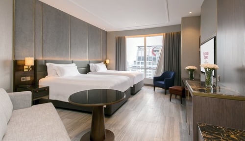 Club Deluxe Twin