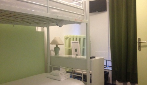 Habitación cuádruple estándar
