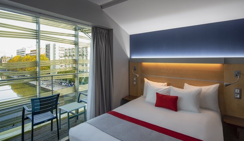 Suite, 1 cama doble, balcón, vistas a la ciudad (City Canal View)
