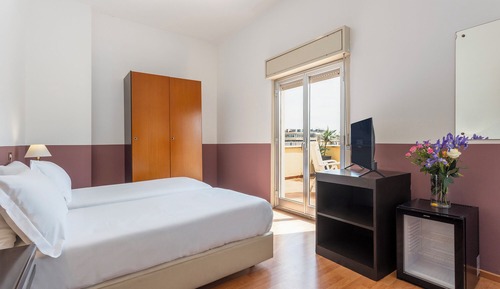 Habitación triple, terraza