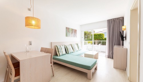 One Bedroom Apartment