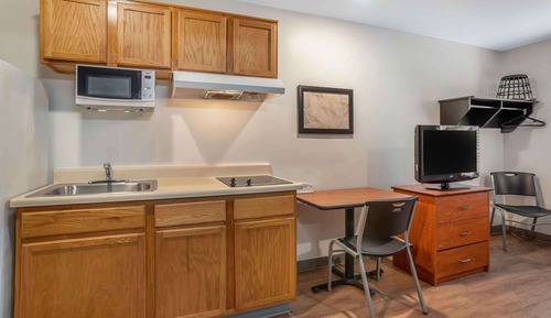 Estudio estándar, no fumadores, frigorífico y microondas