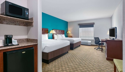 Suite, no fumadores (2 King Beds)