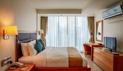 One Bedroom Deluxe