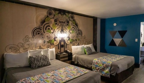 Habitación económica doble, 2 camas de matrimonio