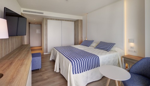 Habitación doble, balcón, vistas al mar
