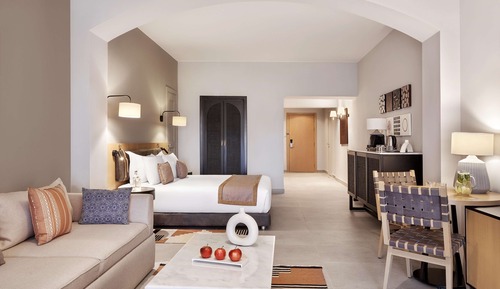 Junior Suite King