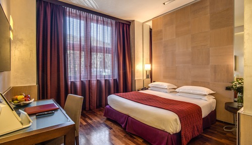 Habitación estándar con 1 cama doble o 2 individuales