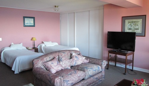 Suite, bañera de hidromasaje, vistas al mar