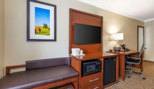 Suite, no fumadores (2 Queen Beds with Sofa Bed)