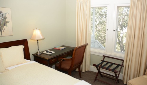 Habitación estándar, 1 cama de matrimonio, vistas al patio