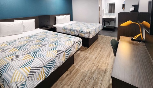Habitación estándar, 2 camas de matrimonio, accesible para personas con discapacidad, no fumadores