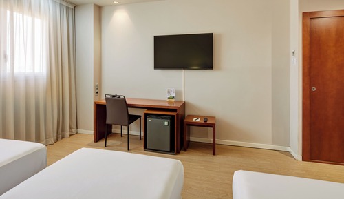 Habitación clásica con 2 camas individuales (con Cama Extra)