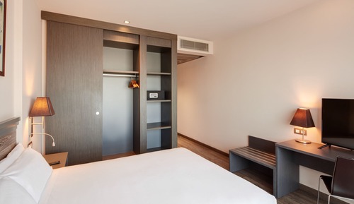Habitación estándar con 1 cama doble o 2 individuales de uso individual