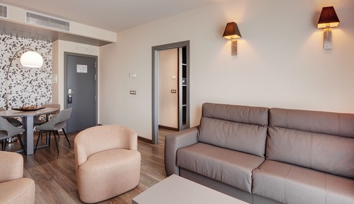 Habitación junior con 2 camas individuales
