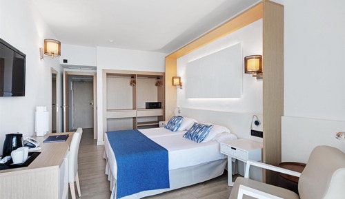 Habitación doble, balcón, vistas al mar