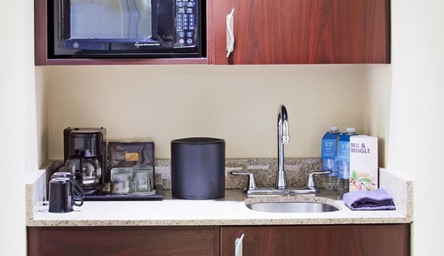 Suite, varias camas (Mobility/Hearing Accessible, Tub)