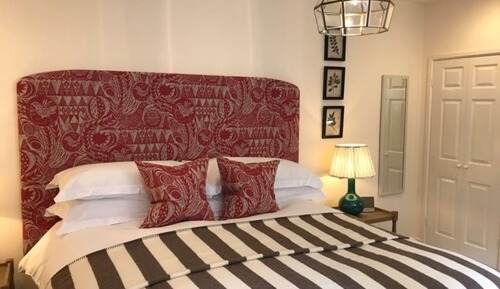 Habitación estándar con 1 cama doble o 2 individuales (With a Wet Room)