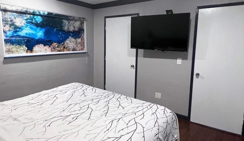 Suite, 1 cama de matrimonio grande, no fumadores, frigorífico y microondas