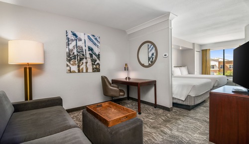Suite, varias camas (Mobility/Hearing Accessible, Tub)