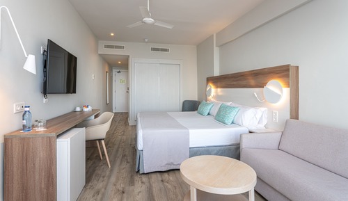 Habitación Grand doble, terraza, vistas al mar (3 Adults)