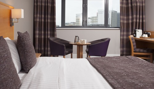 Habitación estándar, 1 cama de matrimonio grande, accesible para personas con discapacidad