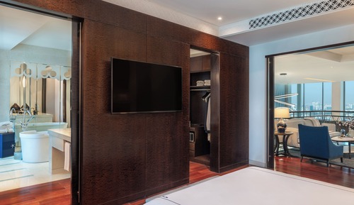 Suite (Sky)