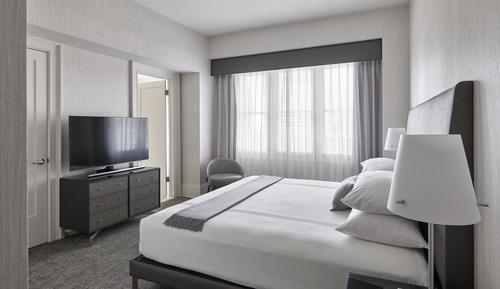 Suite, 1 habitación (Platinum with Den)