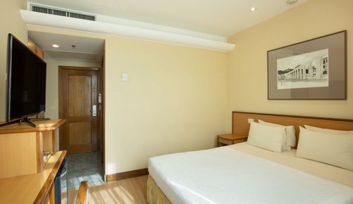 Standard com Cama Casal