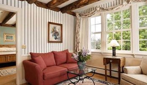 Habitación (Abbott Room)