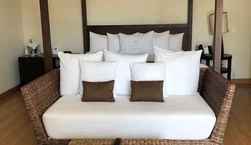 Cenote Lagoon Deluxe Junior Suite