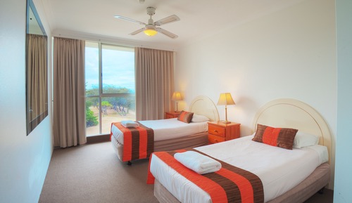 Apartamento superior, 2 habitaciones, frente a la playa (North-East DLX)