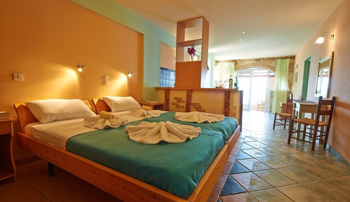 Estudio superior, 1 cama de matrimonio, vistas al mar