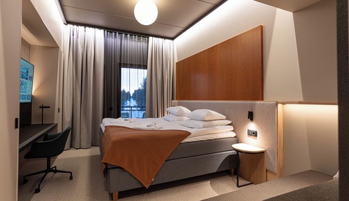 Habitación superior, 1 cama de matrimonio grande (extra bed possibility)
