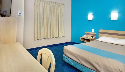 Habitación estándar, 1 cama de matrimonio, accesible para personas con discapacidad, no fumadores