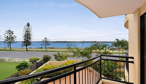Apartamento de 1 habitación, vistas al agua