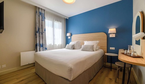 Suite, 1 cama de matrimonio, terraza, vistas al mar