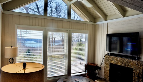 Cabaña de lujo, 2 habitaciones, vistas al lago, junto al lago