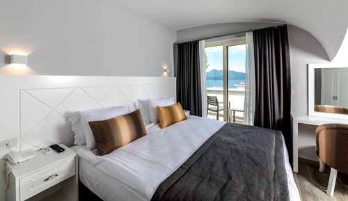 Standard Room Land View