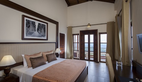 Family Mountain View Suite