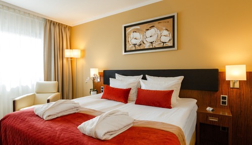 Habitación superior con 1 cama doble o 2 individuales