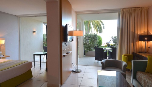 Suite, vistas al mar