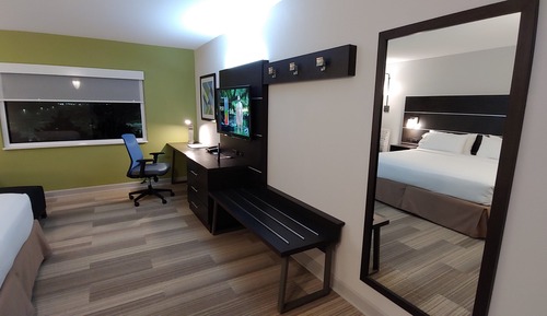 Habitación estándar, 2 camas dobles, balcón