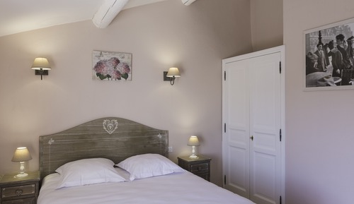Habitación doble superior, 1 cama de matrimonio, vistas a la ciudad, planta ejecutiva