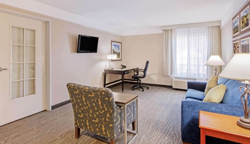 Suite Deluxe, 1 habitación, vistas a la montaña (Mobility Accessible)