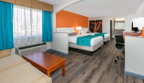 Habitación estándar, 2 camas de matrimonio, frigorífico