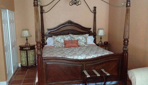 Suite superior, 1 cama de matrimonio grande, acceso a la piscina, junto a la piscina