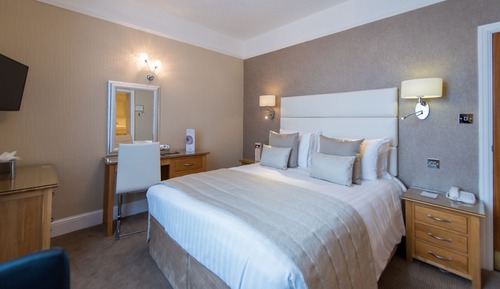 Habitación básica doble, 1 cama doble, en edificio anexo